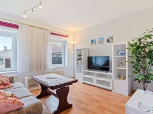 Image of Attractive Apartment in Klutz Near the Sea