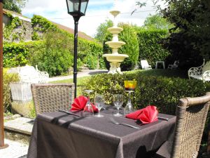 Image of Logis Hôtel Restaurant Les Capucins