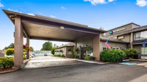 Image of Best Western Oak Meadows Inn