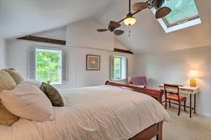 Image of Historic Home in Lambertville Walk to Bridge