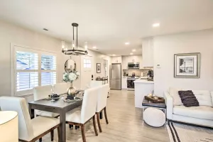 Image of Chic Lincoln City Retreat on Oregon Coast