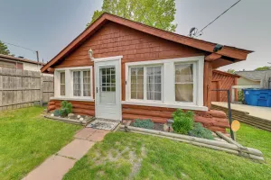 Image of Cozy Houghton Lake Vacation Rental with Fireplace!