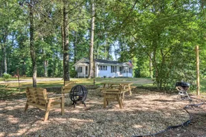 Image of Owls Hideaway in Cleveland with 2 Fire Pits!
