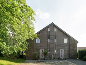 Image of Cozy Cottage with Hot Tub, Sauna, Hammam