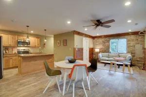 Image of Cozy Goode Cabin w/ Deck ~ 17 Mi to Lynchburg