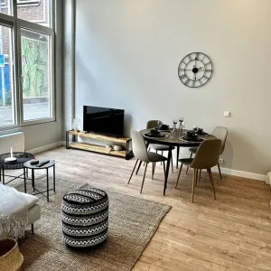 Image of 3 Bedroom Serviced Apartment -bsh-