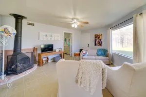 Image of Cozy Bandera Cottage w/ Medina River Access!