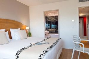 Image of HÔTEL C SUITES chambres spacieuses
