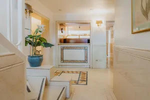 Image of Orly Suites