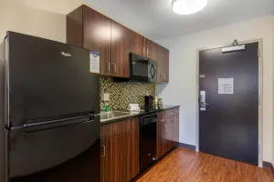 Image of MainStay Suites St Louis Airport