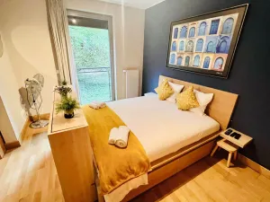Image of Chic one bedroom with parking&terrace-KIR22