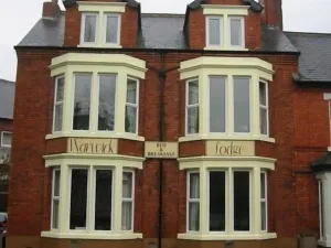 Image of Warwick Lodge