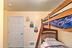 Image of Family-Friendly Columbia Falls Townhome with Views!