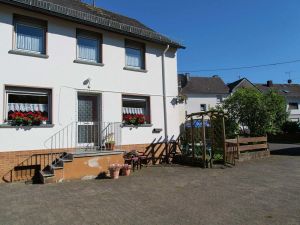 Image of Holiday House Direct on Forest Edge for you Alone