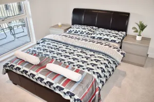 Image of Impeccable 1bed Apartment in the Heart Ofgreenford