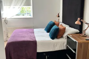 Image of 2 Bed-sleeps 3-parking-town Centre