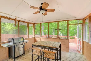 Image of Cozy Hermitage Home w/ Deck: 11 Mi to Nashville!
