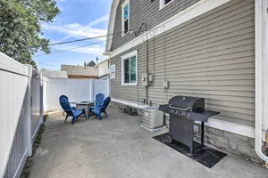 Image of Sioux Falls Abode with Fire Pit - 1 Mi to Dtwn!