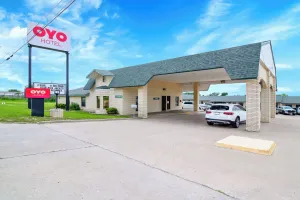 Image of Three River Executive Inn & Suites By OYO