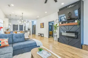 Image of Stylish Bungalow Near Beltline & Breweries 4 Bedroom Bungalow