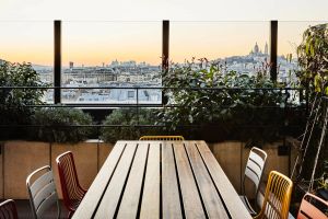 Image of Generator Paris