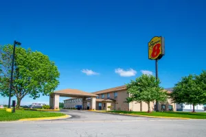 Image of Super 8 by Wyndham Kokomo