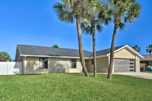 Image of Bright Ormond Beach Home about 14 Mi to Daytona!