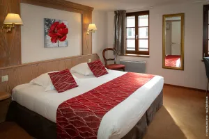 Image of Logis Hôtel De La Cloche