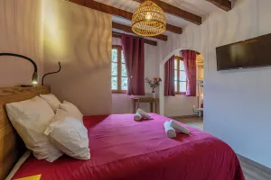 Image of L'Interlude