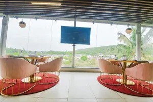 Image of Goroomgo Royal Crown Puri
