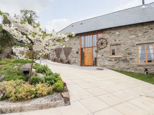 Image of Bagtor Granary