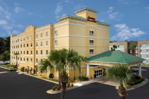 Image of Hampton Inn & Suites Lake City