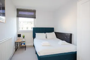 Image of Spacious 3 Bedroom Flat in the Heart of Shoreditch