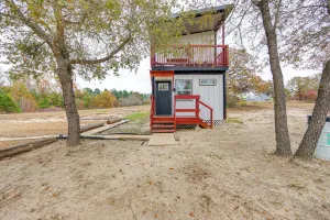 Image of Hike & Explore: 60-acre Outdoor Retreat in Tyler!