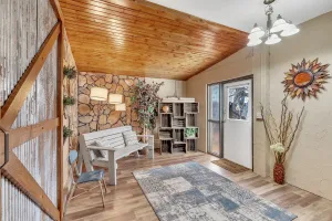 Image of Downtown 2 Story Property 2 Bedroom Apts by RedAwning