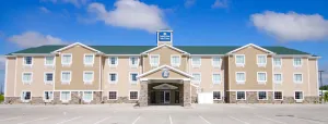 Image of Cobblestone Hotel & Suites - Devils Lake