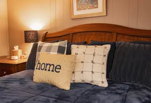 Image of Aspen Room Serene Retreat at Columbine