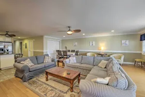 Image of Spacious Wildwood Townhome with Covered Balcony