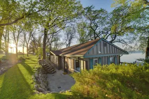 Image of Dreamy Lake Poinsett Cabin w/ Deck, Dock & Views!