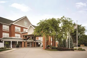 Image of Country Inn & Suites by Radisson, Des Moines West, IA