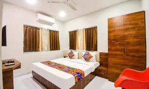 Image of FabHotel Dak Plaza - Nr Axis Mall