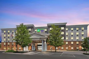 Image of Holiday Inn Express & Suites Chicago West-O'Hare Arpt Area by IHG