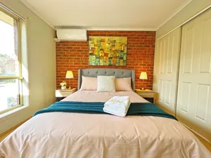 Image of Pet-Friendly Retreat 2BR Ringwood Prime location