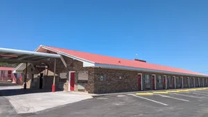 Image of Hillcrest Inn & Suites Ozona