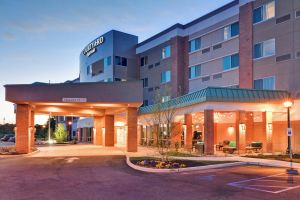 Image of Courtyard by Marriott Long Island Islip/Courthouse Complex