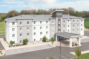 Image of Garner Hotel Clarksville Northeast by IHG