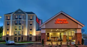 Image of Hampton Inn & Suites Asheville Airport