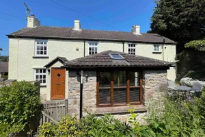 Image of Spacious 3BR in Historic Chepstow, Cottage Garden
