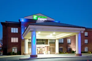 Image of Holiday Inn Express & Suites Shelbyville by IHG