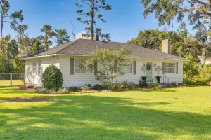 Image of Large Private Yard: Home < 3 Mi to Dtwn Valdosta!